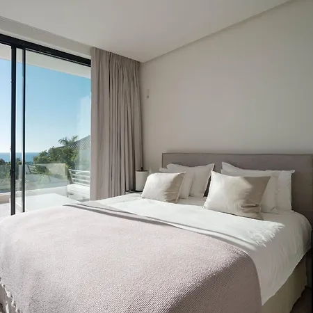 Villa Royale, Moderna Con Piscina Y Vistas Al Mar *