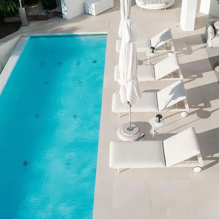 Royale, Moderna Con Piscina Y Vistas Al Mar Marbella